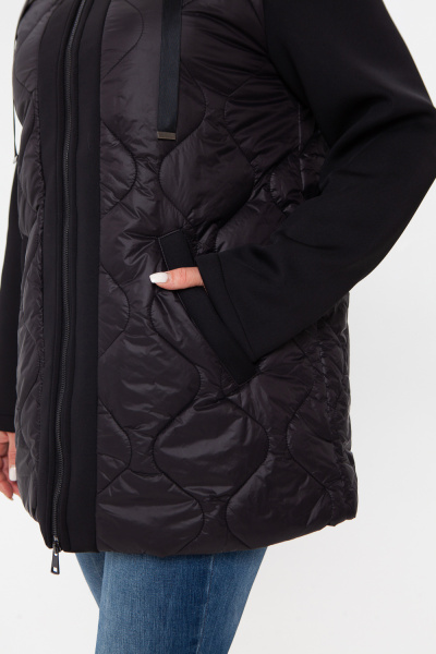 77302054-8b80-40e2-8fd5-23e7bd866179